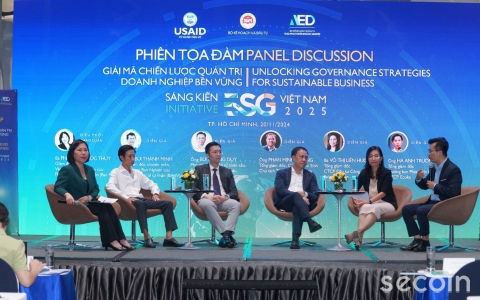 Bà Võ Thị Liên Hương – Tổng Giám đốc Cty Secoin tham gia Tọa Đàm - Giải Mã Chiến Lược Quản Trị Doanh Nghiệp Bền Vững Cùng Sáng Kiến ESG Việt Nam 2025